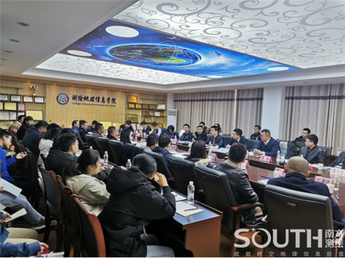 ̫������tyc4633